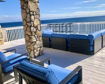 The Point House, Oceanfront, Private Pool, 5 Ocean View Bedrooms - Port Howe - Balcony