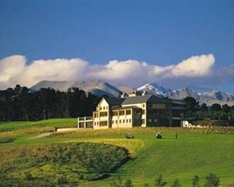 Terrace Downs. Modern 2 Bedroom Villa. Mount Hutt. - Windwhistle - Edificio