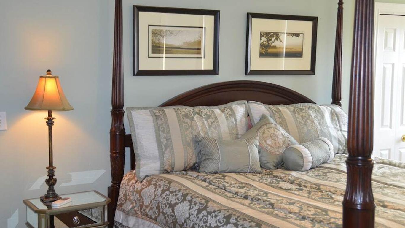 Old Town Country Landing
