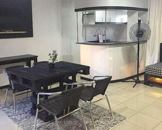 Cambada Hostel - Fortaleza - Essbereich