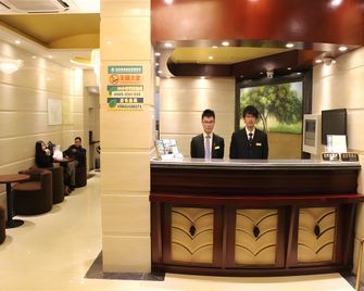 Greentree Inn Shanghai Gucun Shuichan West Road Shell Hotel - شنغهاي - أفضل طعام