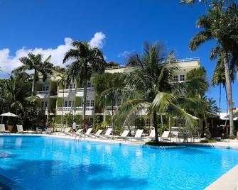 تيرا ليندا ريزورت - سوسوا - حوض السباحة