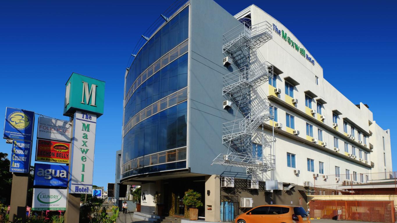 OYO 187 The Maxwell Hotel