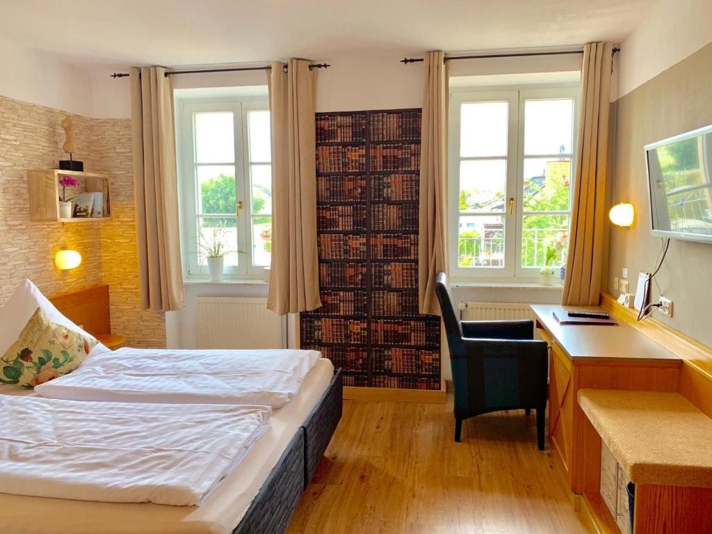 Uno Hotel Chapeau Noir - Free Parking - Linslerhof - Schlafzimmer