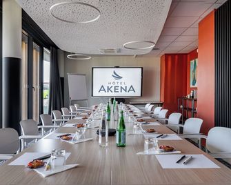 Hôtel Akena Troyes - La Chapelle-Saint-Luc - La Chapelle-Saint-Luc - Meeting room