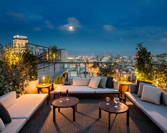 NH Collection Barcelona Gran Hotel Calderón - ברצלונה - מרפסת