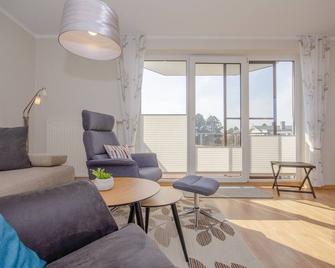 Haus Rügensonne, App 04 - Ostseebad Baabe - Wohnzimmer