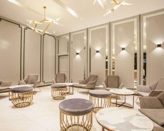 Hill Fresco Hotel - Pattaya - Lounge