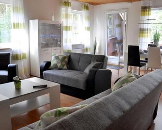 Ferienwohnung Sperlingslust - Bad Bevensen - Wohnzimmer