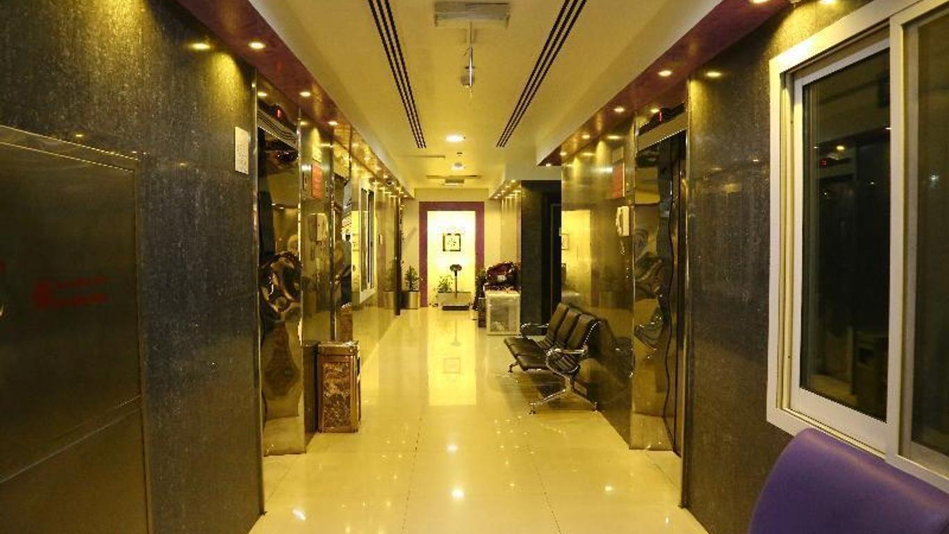 Golden Square Hotel Apartments
