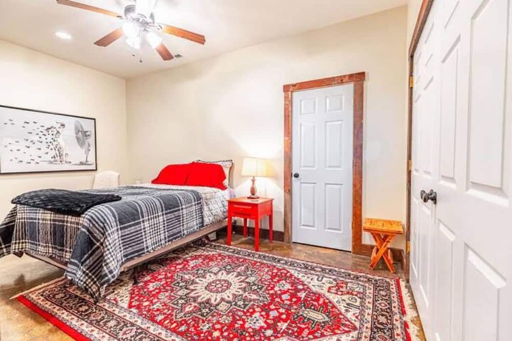 Experience rural charm - Clinton Farmstay Get-Away - Clinton - Camera da letto