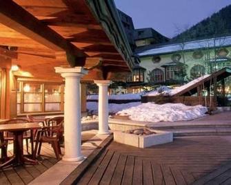 Hotel Club Relais Des Alpes - Madonna di Campiglio - Toà nhà