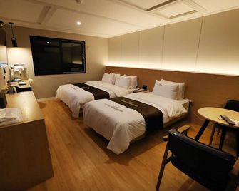 Forest 701 Hotel - Daegu - Habitación