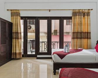 Central hotel Vang Vieng - Vang Vieng - Kamar Tidur