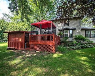 4 Bedroom Home Near Warren Dunes State Park - Sawyer - Edificio
