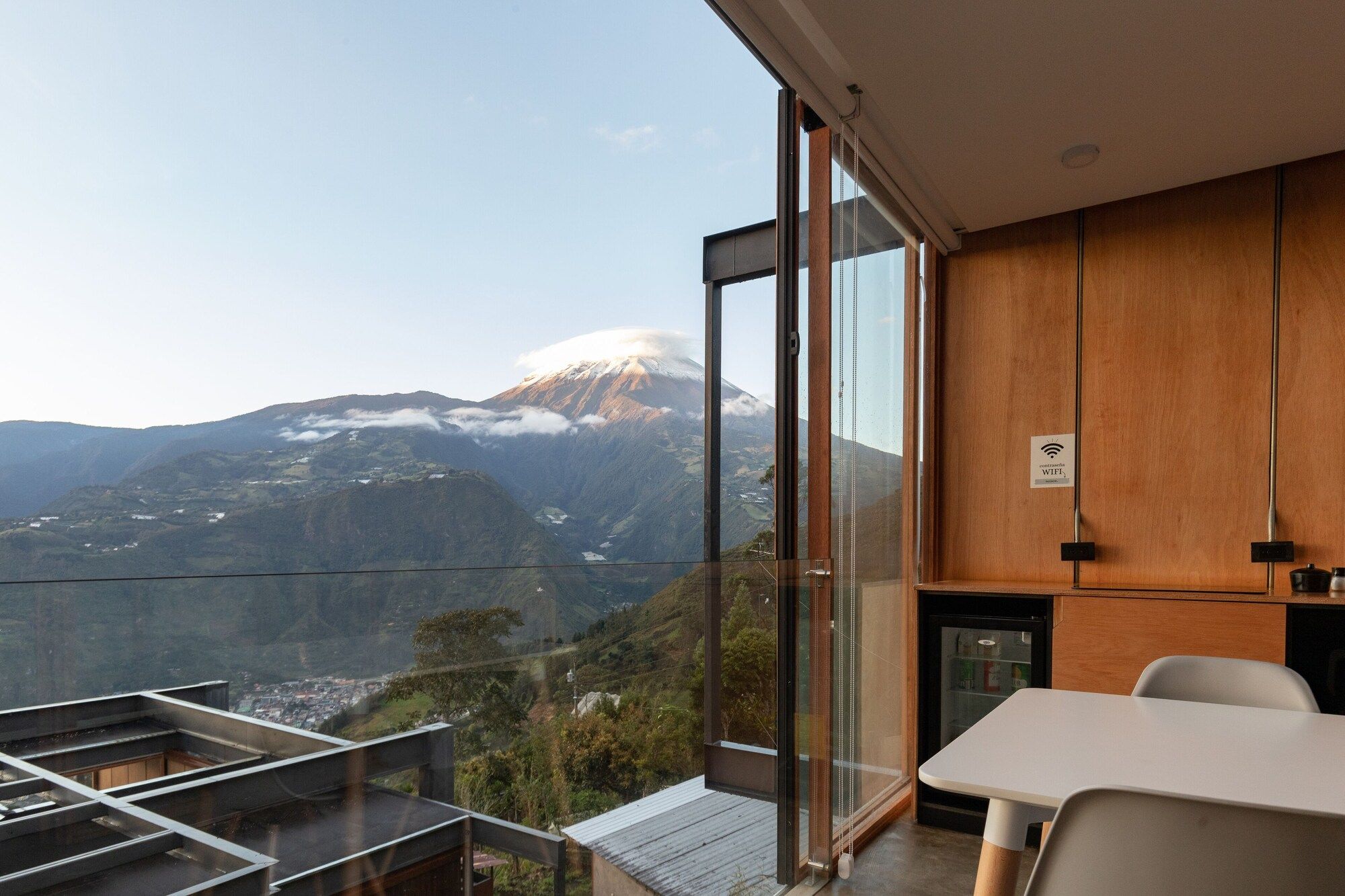 Deluxe Volcan Primeras Suites Colgantes Del Mundo - Banos - מרפסת
