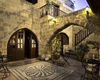 Camelot Hotel - Ρόδος - Κτίριο