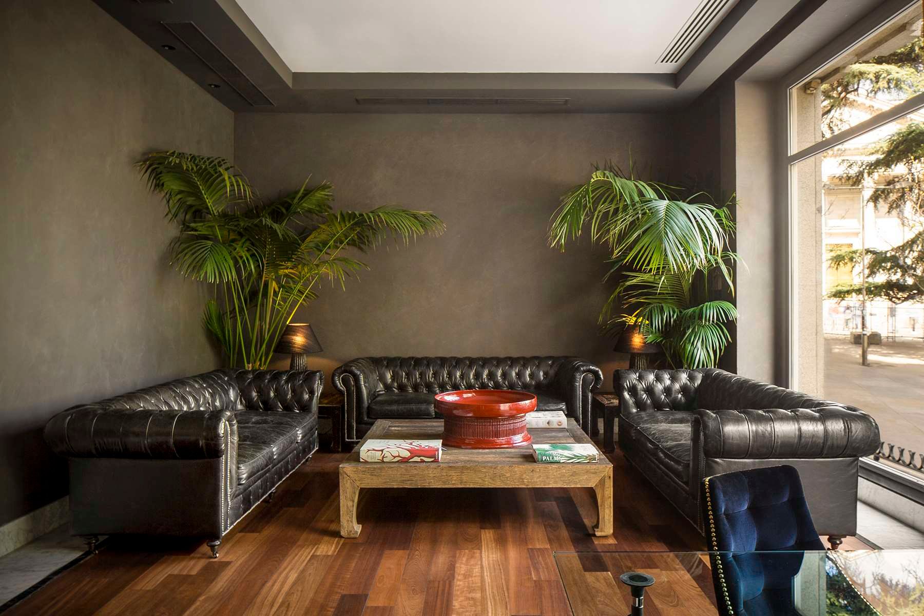 Lounge view of Hotel Villa Real, a member of Preferred Hotels & Resorts