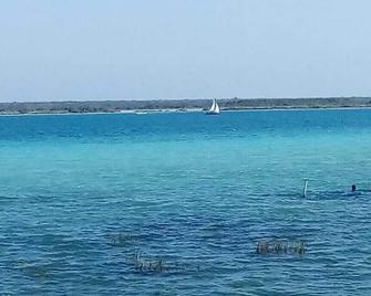 Emmanuel Bacalar Qroo Room - Bacalar - Playa