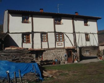 Casa Rural Ugarte Ojacastro - Ojacastro - Building