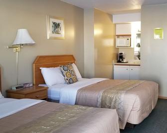 Athabasca Lodge Motel - Athabasca - Спальня