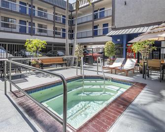 Best Western Airport Plaza Inn Hotel – Los Angeles LAX - Inglewood - Pool