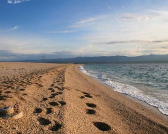 Apartments by the sea Bol, Brac - 13413 - Bol - Spiaggia