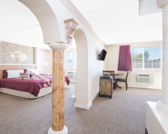 نايتس إن جراند فوركس - غراند فوركس - غرفة نوم