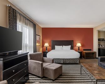 Best Western Blairmore - Saskatoon - Bedroom