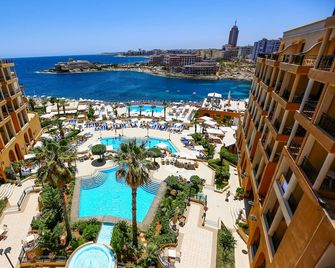 Corinthia St George's Bay - St. Julian's - Piscina