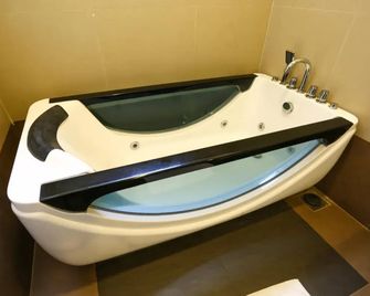 Kaveri Resort And Spa - Sigiriya - Phòng ngủ