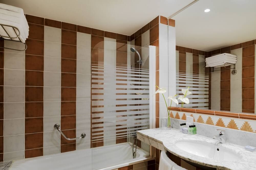 H10 Salauris Palace - Salou - Bad