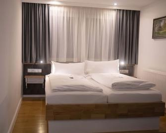 Hotel Stadtkrug - Weiden in der Oberpfalz - Schlafzimmer