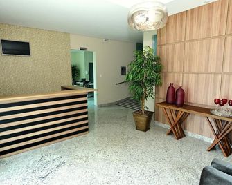 Domus Hotel - Ipatinga - Recepción