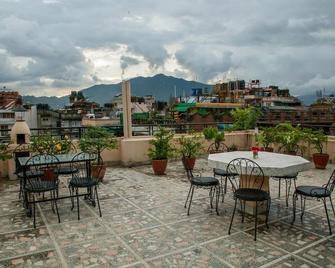 Hotel Namtso - Kathmandu - Balcony