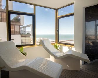 فندق كوستا غالانا - مار ديل بلاتا - شرفة