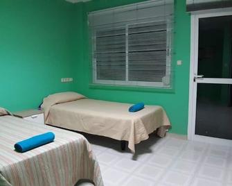 Hostal Marqués del Campo - Denia - Bedroom