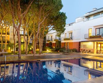 Hotel Nm Suites - Platja d'Aro - Pool