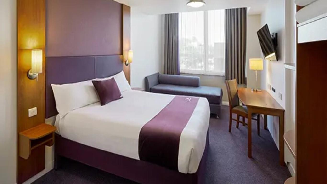 Premier Inn Hitchin Town Centre