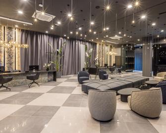 Cora Hotel - Split - Oleskelutila