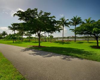 Staybridge Suites Miami Doral Area - Doral - Vista externa