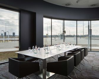 ibis Styles Budapest Airport - Budapest - Meeting room