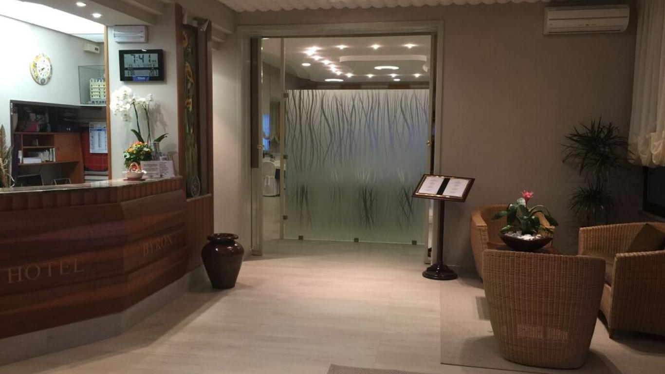 Hotel Byron
