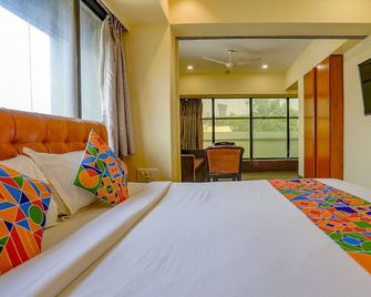Fabexpress Jayshree - Mumbai - Slaapkamer