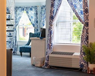 Hotel Frankfort & Restaurant - Frankfort - Lobby