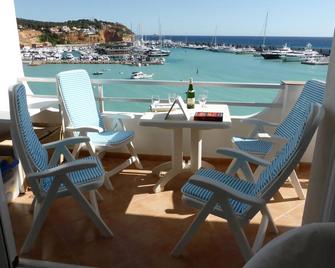 Superb Front Line Apartment with fantastic sea views - Calvià - Balcony