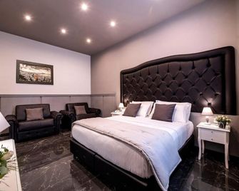 Villa Elisio Hotel & Spa - Naples - Bedroom