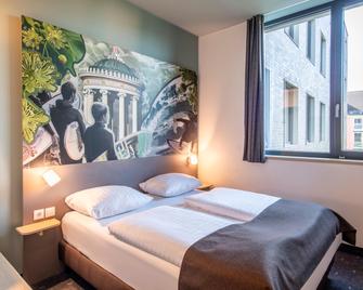 B&B Hotel München-Trudering - Munich - Bedroom