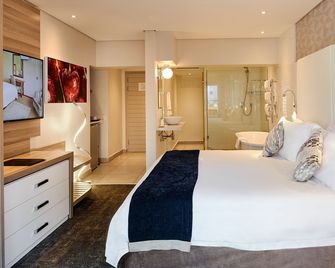 First Group Riviera Suites - Cape Town - Bedroom