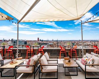 Vincci Capitol - Madrid - Balcony